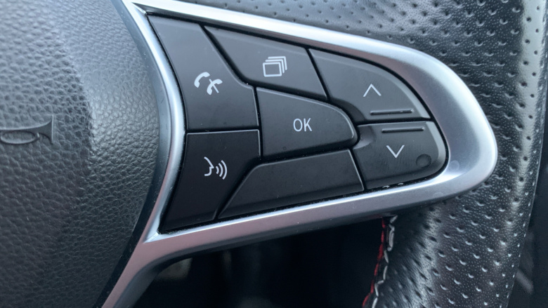 Renault Captur 1.6 E-TECH Hybrid 145 R.S. Line 5dr Auto Hybrid Hatchback